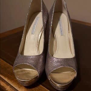 Vera Wang Lavender Glitter Peep-Toe Heels Size 8